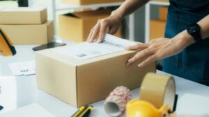 Servizio di spedizione per negozi online